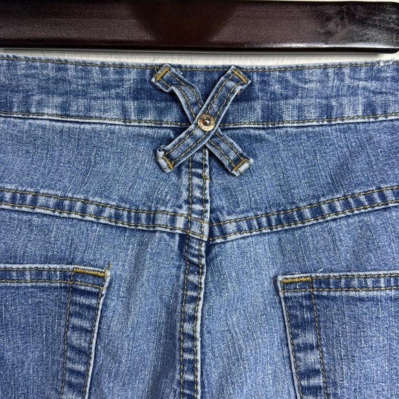 (H1) Baby Phat cut Vintage wide leg capri jeans size 15 large. - Picture 4 of 14